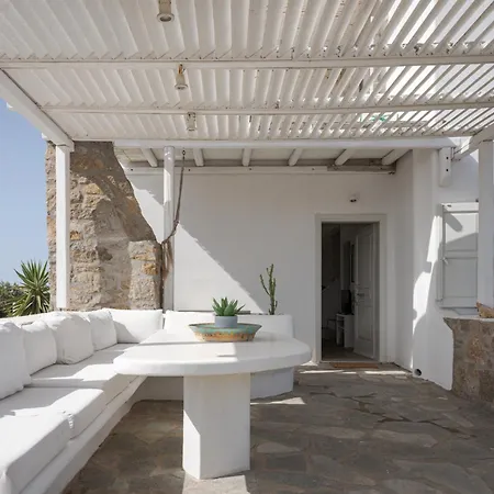 Lea Mykonos * Merchia Beach