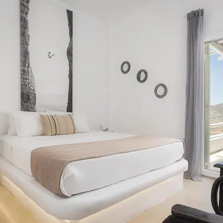Lea Mykonos Merchia Beach