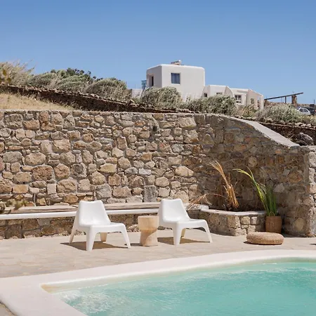 Lea Mykonos * Merchia Beach