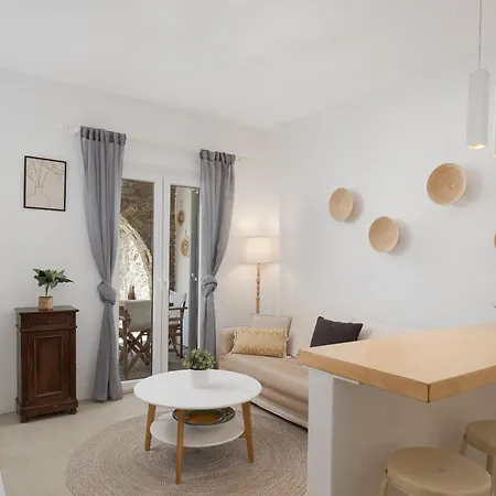 Lea Mykonos *